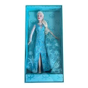 Disney Frozen Broadway Musical Elsa Doll Limited Edition 2018